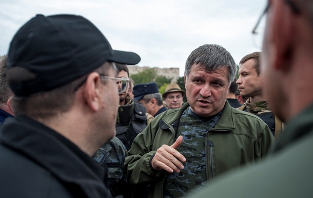 Аваков ответил Захарченко: в Харькове вас ждет только тюрьма