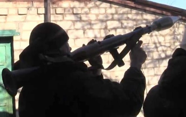 Британский телеканал опубликовал видео ожесточенного боя в Дебальцево