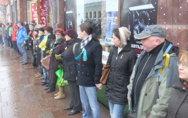 В Санкт-Петербурге отпустили задержанных на акции в поддержку Савченко