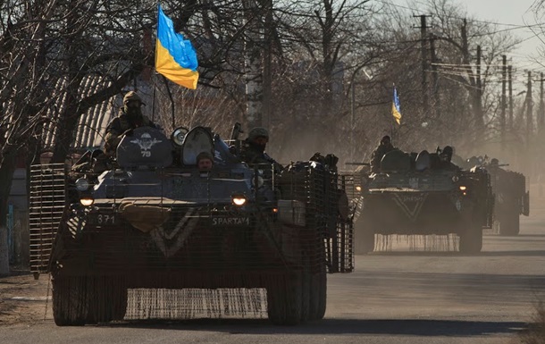 Україна не буде повністю відводити все озброєння від лінії фронту