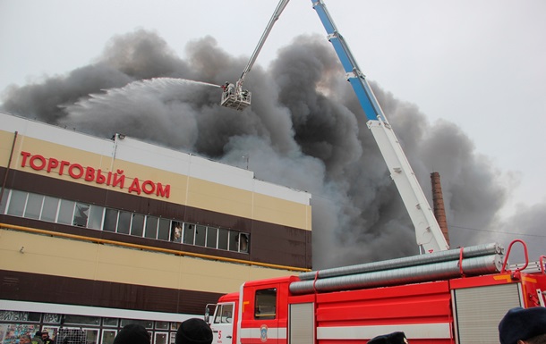 Пожежа в торговому центрі Казані забрала життя десяти осіб