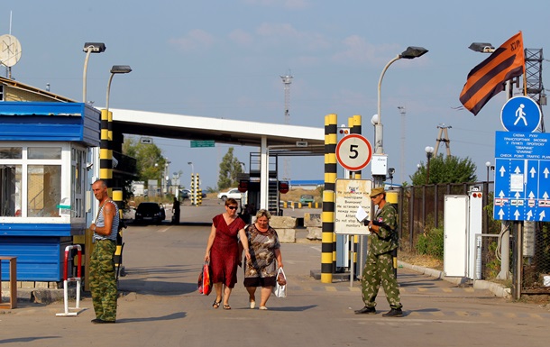 Україна закриє місцеві пункти пропуску на кордоні з Росією