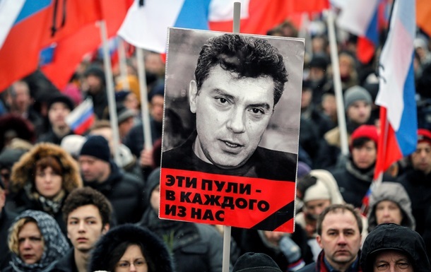 Слідство припинило вважати вбивство Нємцова замовним - ЗМІ