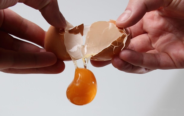Яйця шкодять організму майже як сигарети - вчені