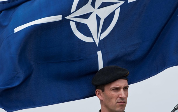 Почти половина финнов против вступления в НАТО