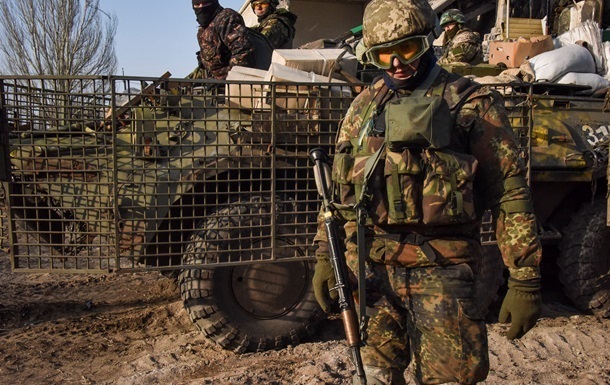 Доба в АТО: польоти безпілотників і обстріли на Донеччині