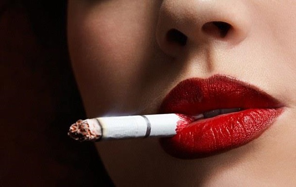 Курение повышает вероятность рождения двойни - ученые