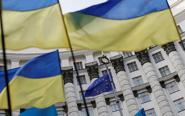 ЄС не має наміру продовжувати відстрочку щодо ЗВТ з Україною - Томбінський