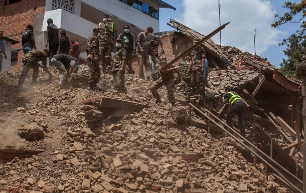 Жертвы землетрясения в Непале