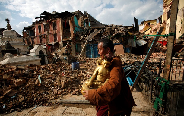 Непал в страхе перед новой катастрофой