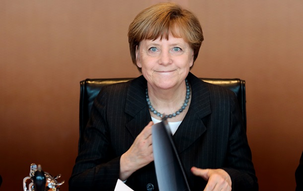 Меркель пока не будет передавать бундестагу списки  селекторов  АНБ