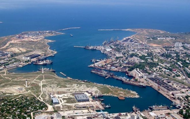 Україна закрила кримські порти для іноземних суден