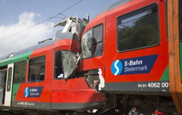 В Австрії зіштовхнулися два потяги, є загиблі
