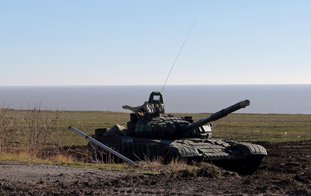 Сепаратисты стянули 30 танков к линии разграничения на Донбассе - ОБСЕ
