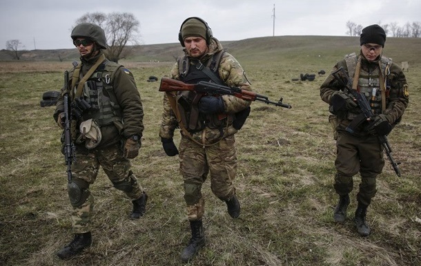 Ситуация в АТО: бои в районе Марьинки и обстрелы на Луганщине 