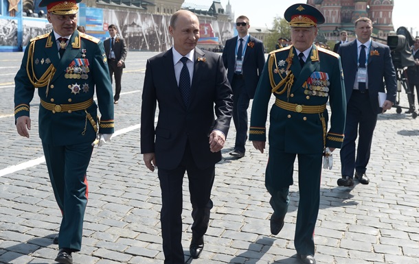 Путин считает оправданным подписание пакта Молотова - Риббентропа