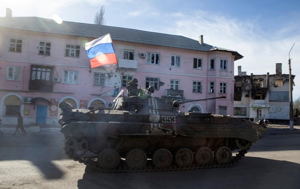 В штабе АТО назвали число российских военных на Донбассе 