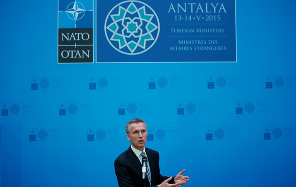 Столтенберг: НАТО надішле Росії  чіткий сигнал  за підтримку сепаратистів