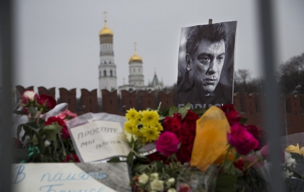 Справу про вбивство Нємцова передали новому слідчому