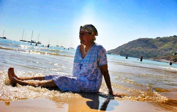 80-летняя казашка-путешественница покоряет Facebook