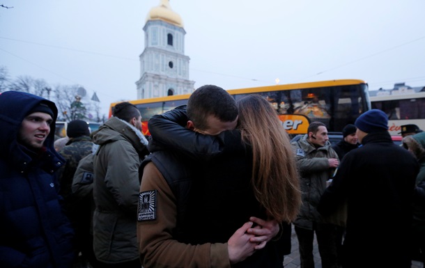 Як війна змінила українців. Маленькі історії  