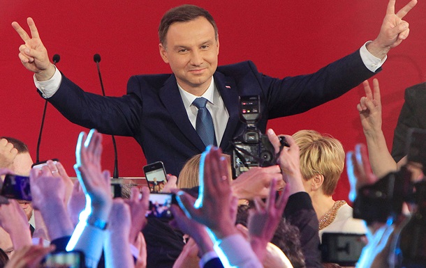Немецкие СМИ: Чего ждать от нового президента Польши Анджея Дуды?