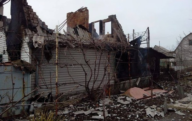Обстрелы в Луганской области: двое погибших