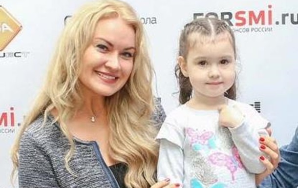 Виктория Ланевская приняла участие в благотворительном концерте  Не забывай меня