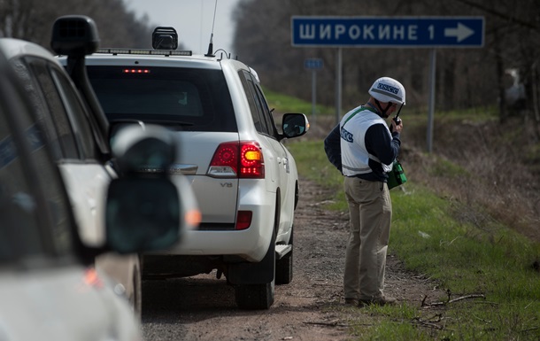 Наблюдатели ОБСЕ не смогли попасть в Широкино из-за обстрелов