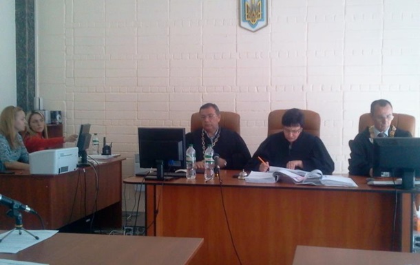 Прокурори на Київщині відроджують  телефонне право 