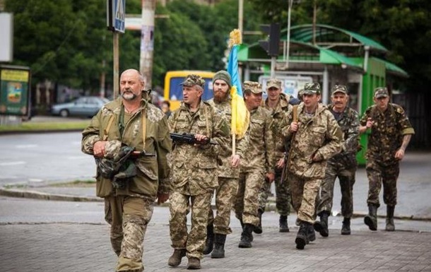 В Запорожье назревает бунт: военных выселяют с базы