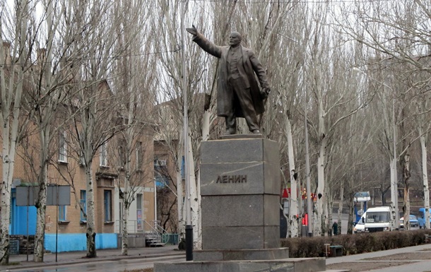 У Мелітополі демонтують всі радянські пам ятники до 1 липня