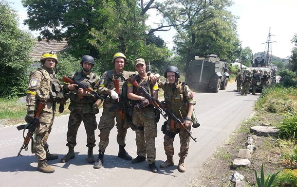 Украинские силовики показали, как зачищали Марьинку