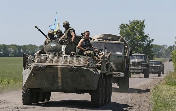 Радник Порошенка пояснив низькі офіційні дані втрат ЗСУ на Донбасі