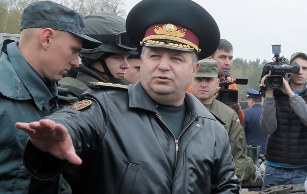 Полторак назвал численность сепаратистов и российских военных на Донбассе