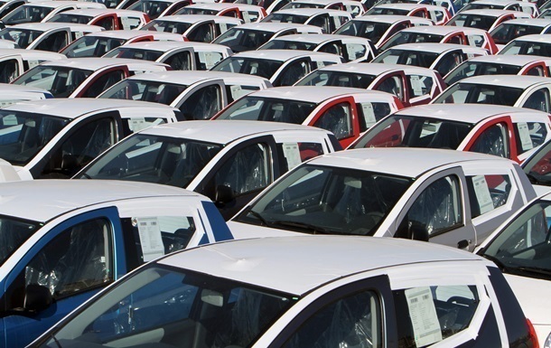 Украина снизила производство авто почти в 12 раз