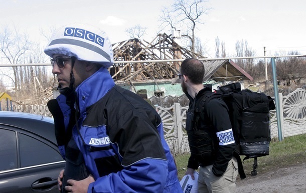 В Горловке местные жители угрожали наблюдателям ОБСЕ