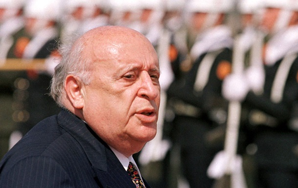 Помер дев ятий президент Туреччини Сулейман Демірель - ЗМІ