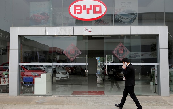 Китайський автовиробник BYD залишив російський ринок