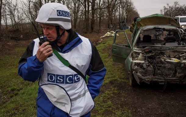 Наблюдатели ОБСЕ зафиксировали взрывы в районе Орехово и Песок
