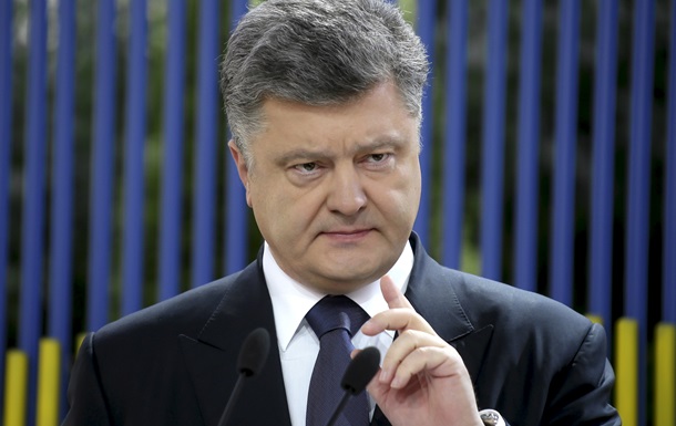 Итоги 20 июня: Порошенко заступился за Януковича, в Киеве заблокировали суд