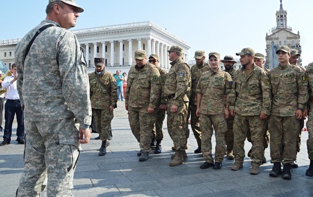 Бойцы батальона «Сич» прибыли в Киев на ротацию и получили награды