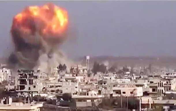 В Сирии при взрыве в мечети погибли десять боевиков