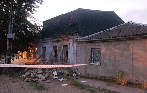 У Миколаєві обвалився житловий будинок, є жертви
