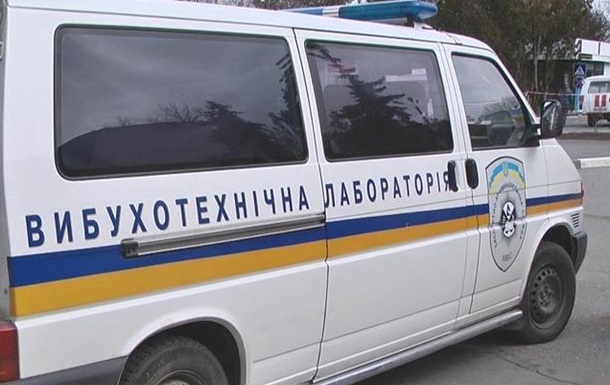 В Одессе на перекрестке нашли взрывчатку с радиоуправлением