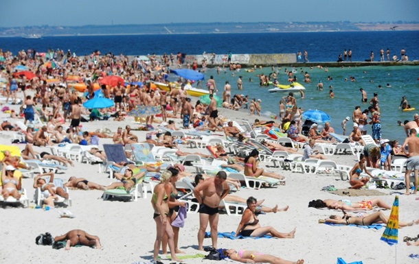 СЭС не рекомендует купаться на одесских пляжах