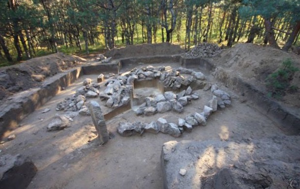 На Хортиці археологи знайшли поховання III тисячоліття до нашої ери