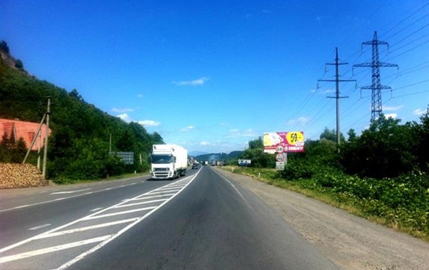Движение транспорта на трассе Киев-Чоп восстановили