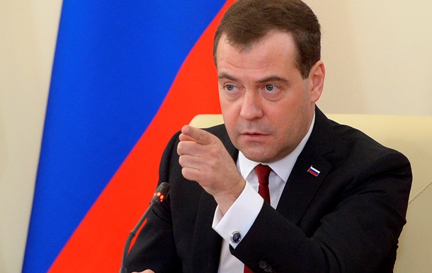 Медведев: Россия – за целостность Украины, но без Крыма