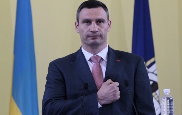 Пообещал – не сделал: как Виталий Кличко «помогает» матерям-одиночкам